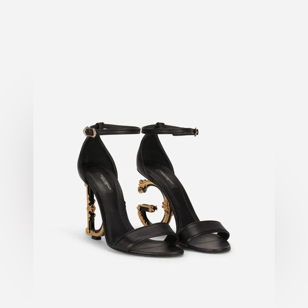 DOLCE & GABBANA
NAPPA LEATHER SANDALS WITH BAROQUE DG DETAIL - Picture 1 of 12